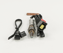 Load image into Gallery viewer, 13877 Oxygen Sensor Bosch Canada