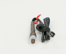 Charger l'image dans la galerie, 13914 Oxygen Sensor Bosch Canada