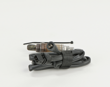 Charger l'image dans la galerie, 13957 Oxygen Sensor Bosch Canada