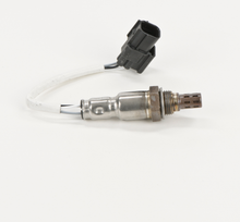 Charger l'image dans la galerie, 13961 Oxygen Sensor Bosch Canada