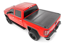 Load image into Gallery viewer, 47119651 Hard Low Profile Bed Cover - 6&#39;7&quot; Bed - Rail Cap - Chevy/GMC 1500/2500HD/3500HD (14-19) Rough Country Canada