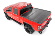 Load image into Gallery viewer, 47119651 Hard Low Profile Bed Cover - 6'7" Bed - Rail Cap - Chevy/GMC 1500/2500HD/3500HD (14-19) Rough Country Canada