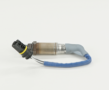 Load image into Gallery viewer, 15005 Oxygen Sensor Bosch Canada