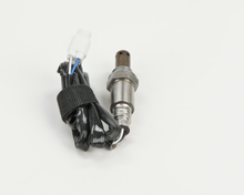 Load image into Gallery viewer, 15019 Wide-band Oxygen Sensor Bosch Canada