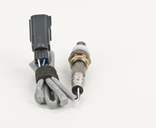 Load image into Gallery viewer, 15056 Oxygen Sensor Bosch Canada