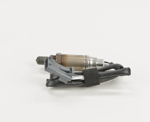 Load image into Gallery viewer, 15063 Oxygen Sensor Bosch Canada
