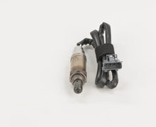 Load image into Gallery viewer, 15063 Oxygen Sensor Bosch Canada