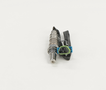 Charger l'image dans la galerie, 15130 Oxygen Sensor Bosch Canada