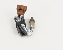 Charger l'image dans la galerie, 15160 Oxygen Sensor Bosch Canada