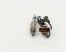 Charger l'image dans la galerie, 15160 Oxygen Sensor Bosch Canada