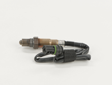 Charger l'image dans la galerie, 15167 Oxygen Sensor Bosch Canada