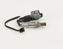 Load image into Gallery viewer, 15171 Wide-band Oxygen Sensor Bosch Canada