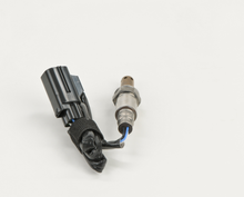 Load image into Gallery viewer, 15177 Wide-band Oxygen Sensor Bosch Canada