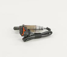 Charger l'image dans la galerie, 15183 Actual OE Oxygen Sensor Bosch Canada