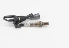 Load image into Gallery viewer, 15215 Oxygen Sensor Bosch Canada