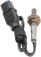Charger l'image dans la galerie, 15245 Oxygen Sensor Bosch Canada