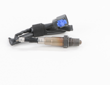 Load image into Gallery viewer, 15263 Engineered Oxygen Sensor Bosch Canada