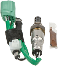 Charger l'image dans la galerie, 15318 Oxygen Sensor Bosch Canada