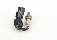 Load image into Gallery viewer, 15320 Oxygen Sensor Bosch Canada