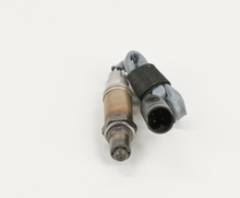 Charger l'image dans la galerie, 15321 Oxygen Sensor Bosch Canada