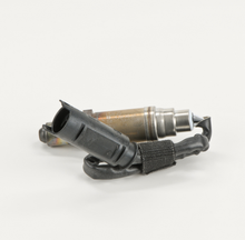 Load image into Gallery viewer, 15339 Oxygen Sensor Bosch Canada