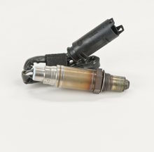 Load image into Gallery viewer, 15339 Oxygen Sensor Bosch Canada
