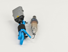 Load image into Gallery viewer, 15355 Oxygen Sensor Bosch Canada