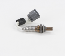 Charger l'image dans la galerie, 15405 Oxygen Sensor Bosch Canada