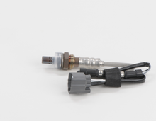 Charger l'image dans la galerie, 15406 Oxygen Sensor Bosch Canada