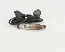 Load image into Gallery viewer, 15409 Oxygen Sensor Bosch Canada