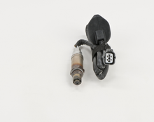Load image into Gallery viewer, 15409 Oxygen Sensor Bosch Canada