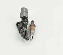 Load image into Gallery viewer, 15445 Oxygen Sensor Bosch Canada