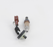Load image into Gallery viewer, 15446 Oxygen Sensor Bosch Canada