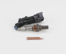 Charger l'image dans la galerie, 15473 Wide-band Oxygen Sensor Bosch Canada