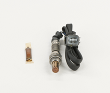Load image into Gallery viewer, 15477 Oxygen Sensor Bosch Canada