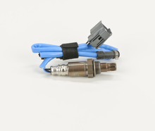 Load image into Gallery viewer, 15482 Wide-band Oxygen Sensor Bosch Canada