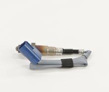 Load image into Gallery viewer, 15518 Oxygen Sensor Bosch Canada