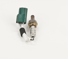 Load image into Gallery viewer, 15523 Oxygen Sensor Bosch Canada