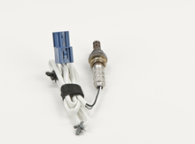 Load image into Gallery viewer, 15526 Oxygen Sensor Bosch Canada