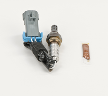 Load image into Gallery viewer, 15545 Oxygen Sensor Bosch Canada