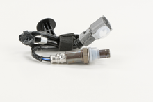 Load image into Gallery viewer, 15570 Oxygen Sensor Bosch Canada
