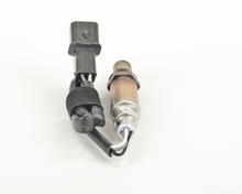 Charger l'image dans la galerie, 15582 Oxygen Sensor Bosch Canada
