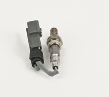 Charger l'image dans la galerie, 15613 Oxygen Sensor Bosch Canada