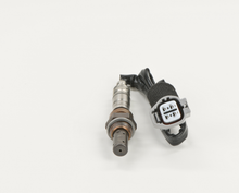 Load image into Gallery viewer, 15627 Validated Oxygen Sensor Bosch Canada
