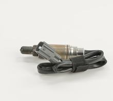 Load image into Gallery viewer, 15630 Actual OE Oxygen Sensor Bosch Canada