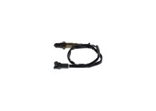 Load image into Gallery viewer, 15635 Oxygen Sensor Bosch Canada