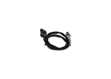 Load image into Gallery viewer, 15637 Engineered Oxygen Sensor Bosch Canada