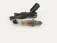 Load image into Gallery viewer, 15644 Oxygen Sensor Bosch Canada