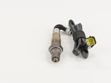 Load image into Gallery viewer, 15644 Oxygen Sensor Bosch Canada