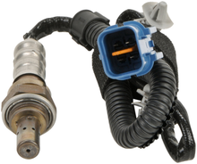 Load image into Gallery viewer, 15653 Oxygen Sensor Bosch Canada